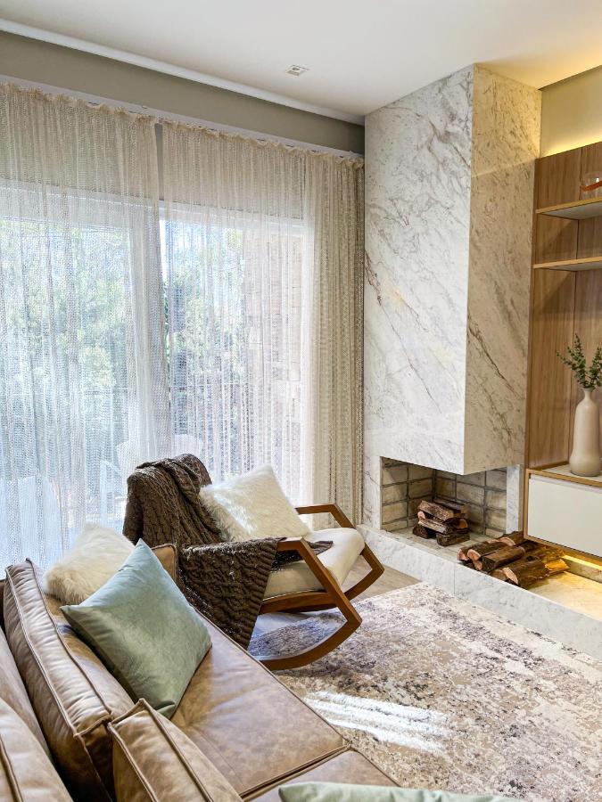 Apto Moderno Com Lareira, Piscina Aquecida E Infra Completo Em 格拉玛多 外观 照片